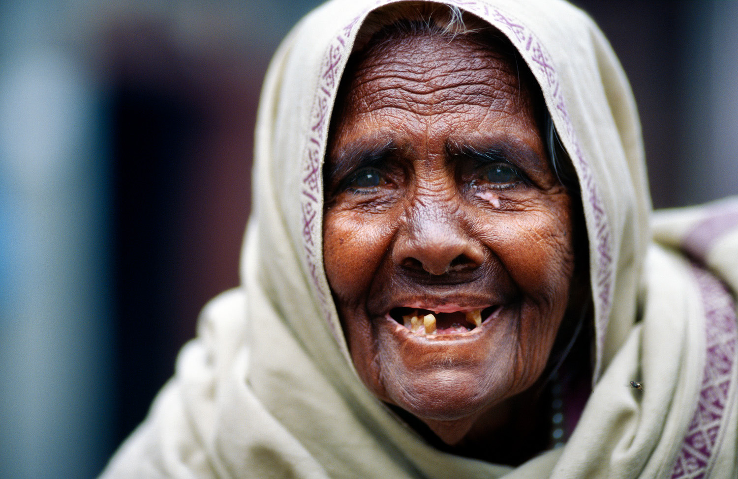 Head shot of old Punjab villageress